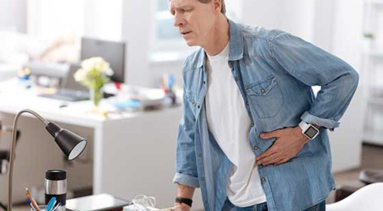 اعراض التهاب المرارة :اهم الاعراض مع طرق العلاج المتاحة 2026